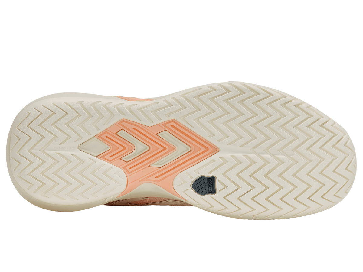 94598-150-M | ULTRASHOT TEAM 2 | EGRET/PEACH PARFAIT