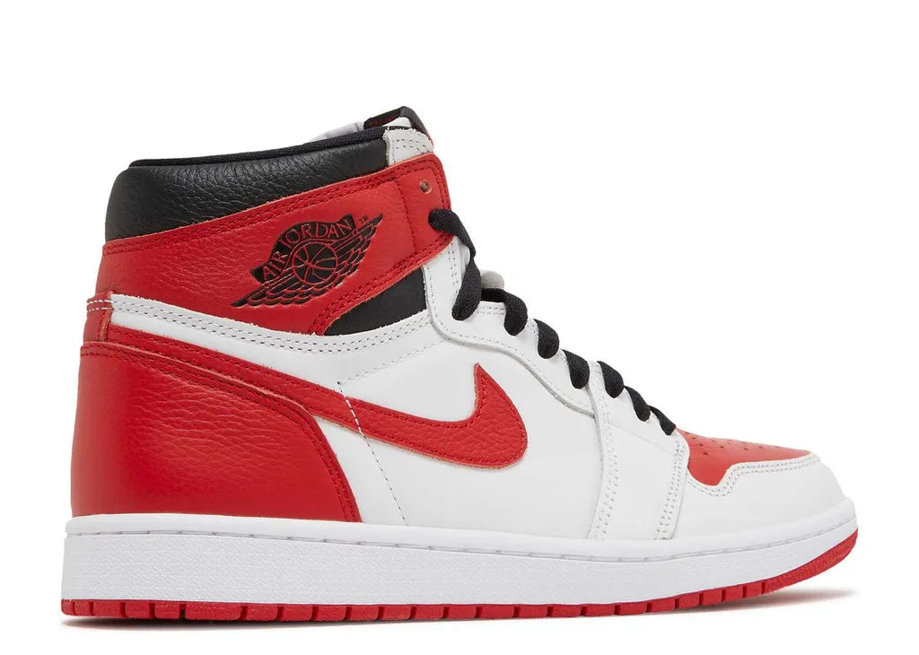 Nike Air Jordan 1 Retro High OG First in Flight Women's Shoes